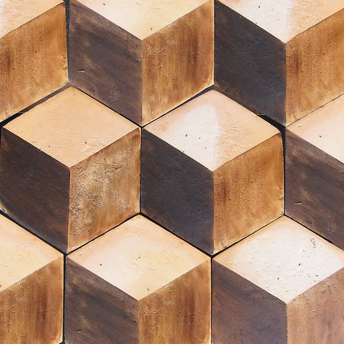 Adama 5 Hex Scala by Tabarka Studio