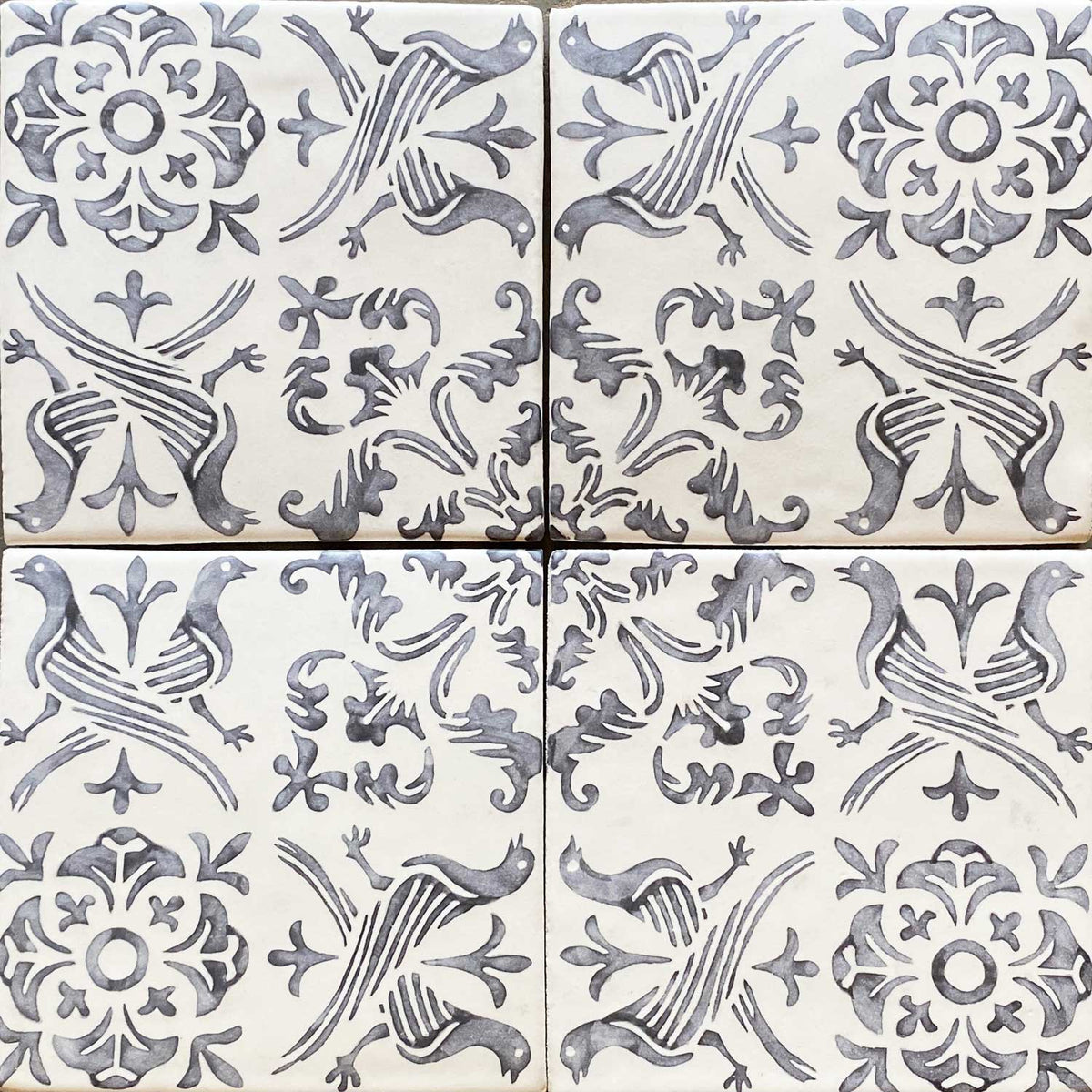 Motiff — COLOMBE-STEELE by Tabarka Studio
