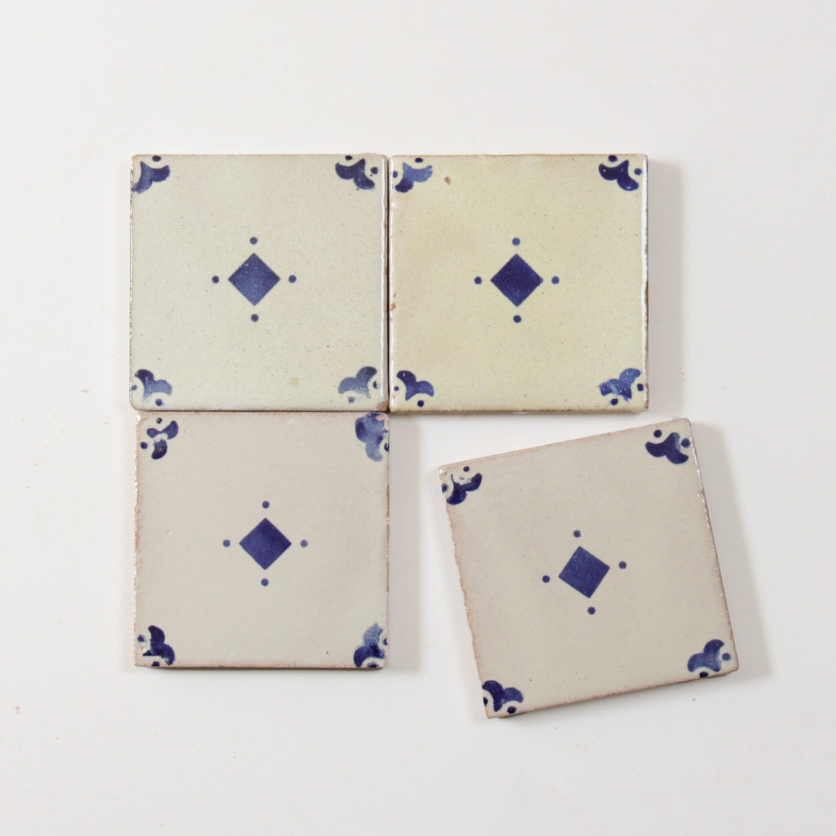 Amano Caja Azul by Tiles of Ezra