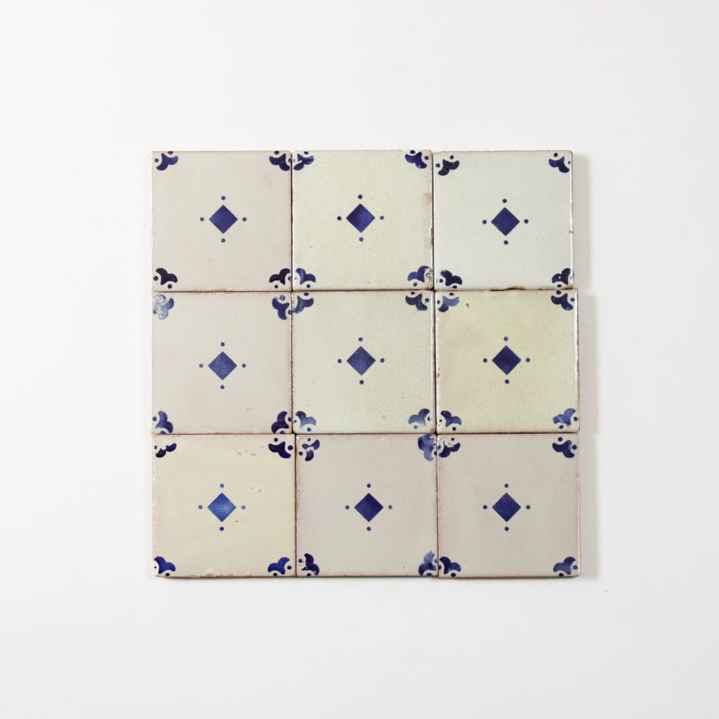Amano Caja Azul by Tiles of Ezra