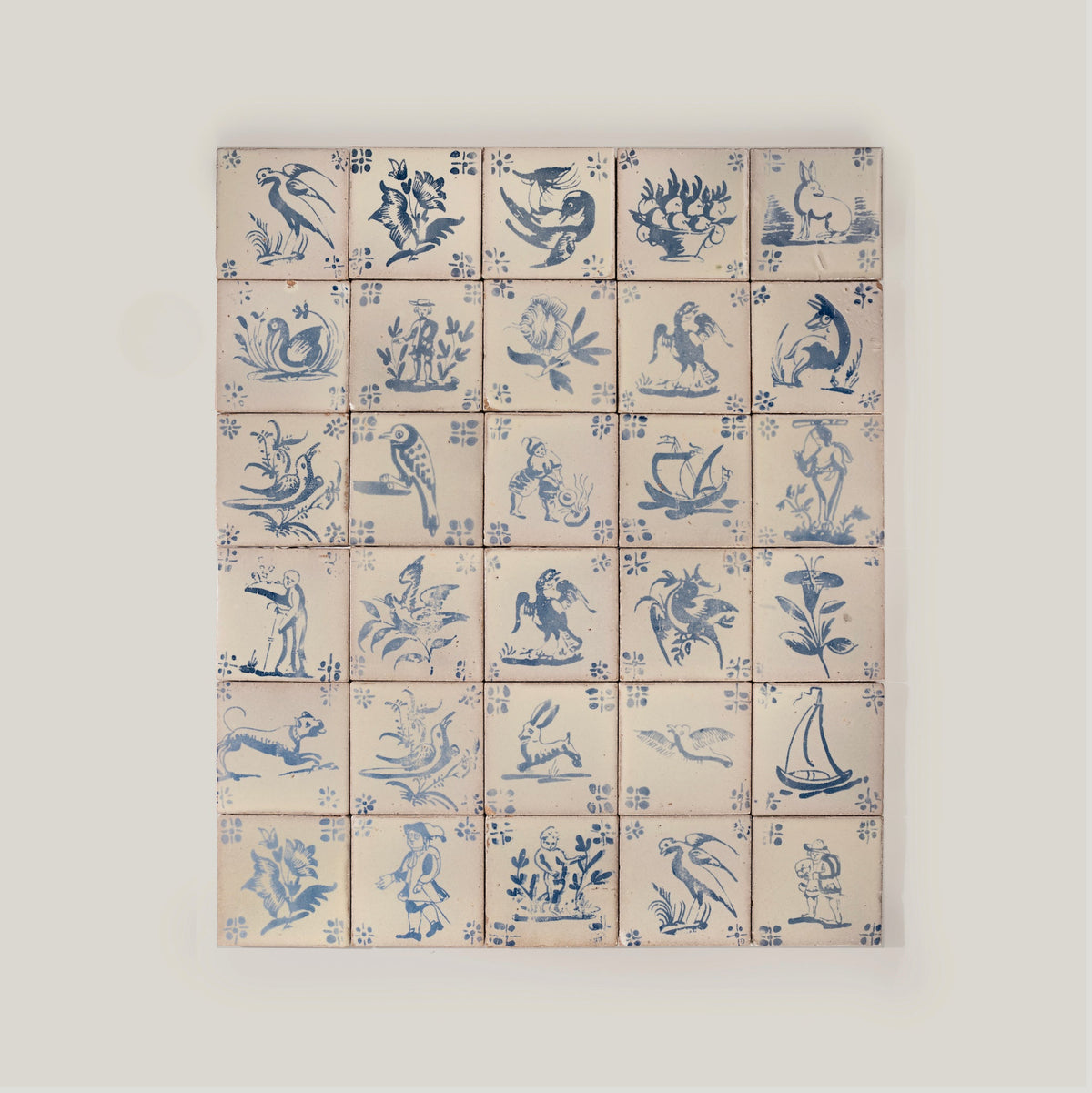 Amano Antiguo Azul by Tiles of Ezra