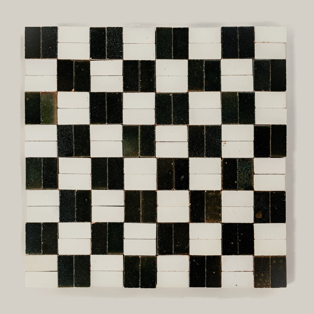 Tierra Checker Nieve Oscuro by Tiles of Ezra