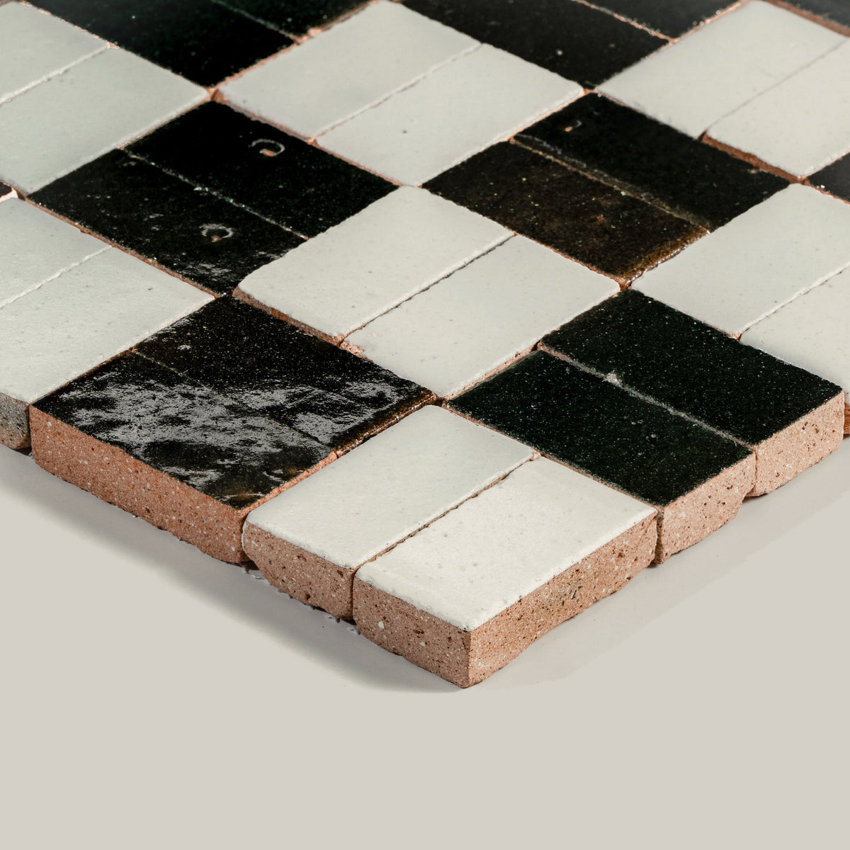 Tierra Checker Nieve Oscuro by Tiles of Ezra