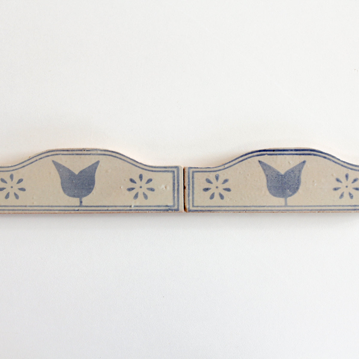 Amano Flor Azul Border by Tiles of Ezra