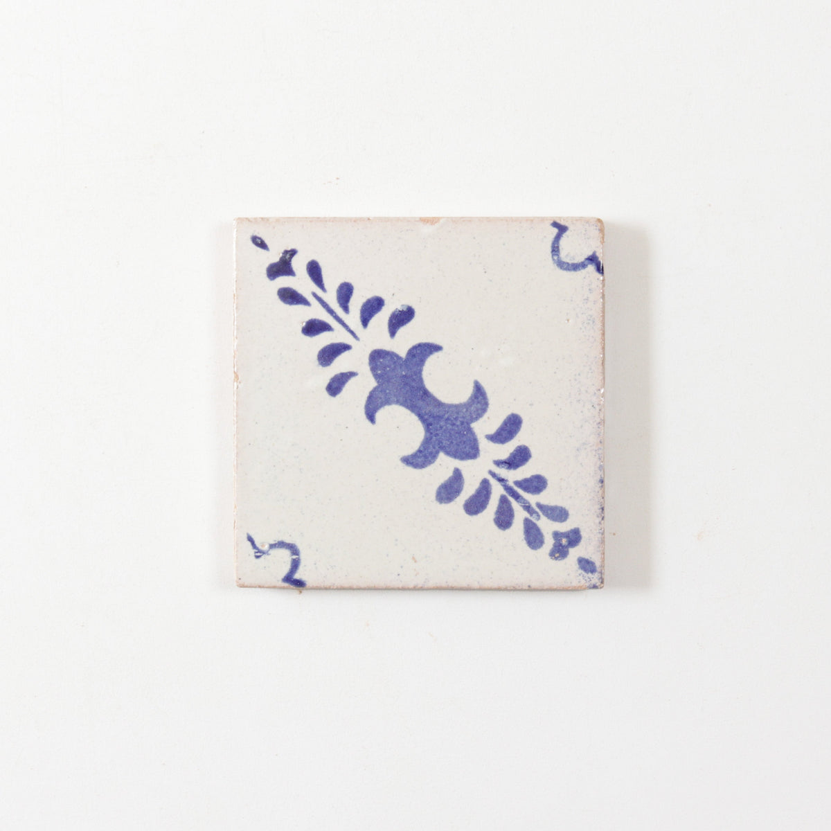 Amano Hoja Azul by Tiles of Ezra