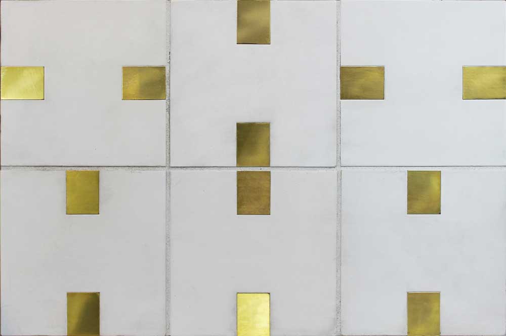 Kavim 1 | White W/Brass by Tabarka Studio