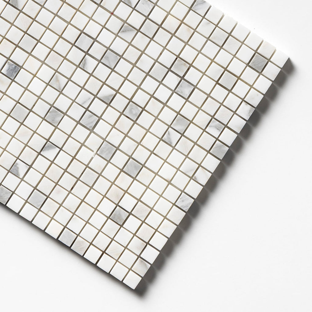 Calacatta Gold Honed 5/8x5/8 Marble Mosaic — 12 × 12 × 3/8 in
