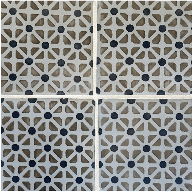 Rue des Rosiers 11 by Tabarka Studio