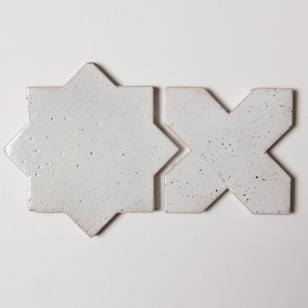 Tierra Estrela Nieve Punto by Tiles of Ezra