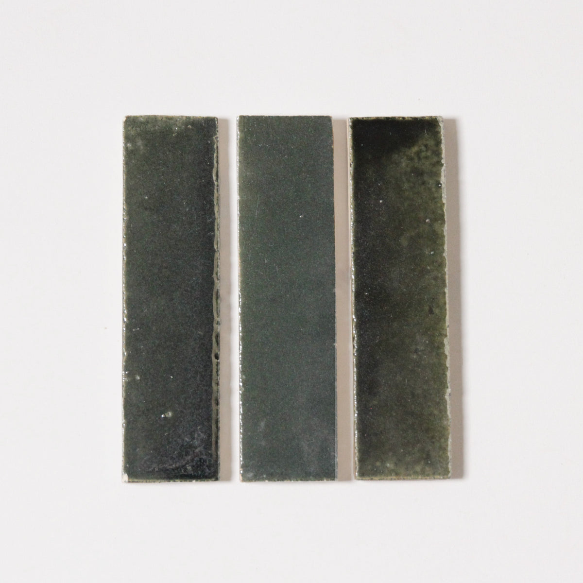 Tierra Linear Oscuro by Tiles of Ezra