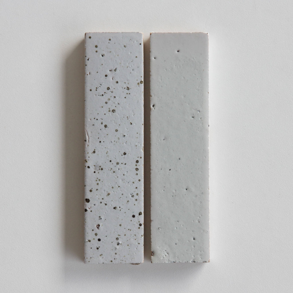 Tierra Linear Nieve Punto by Tiles of Ezra