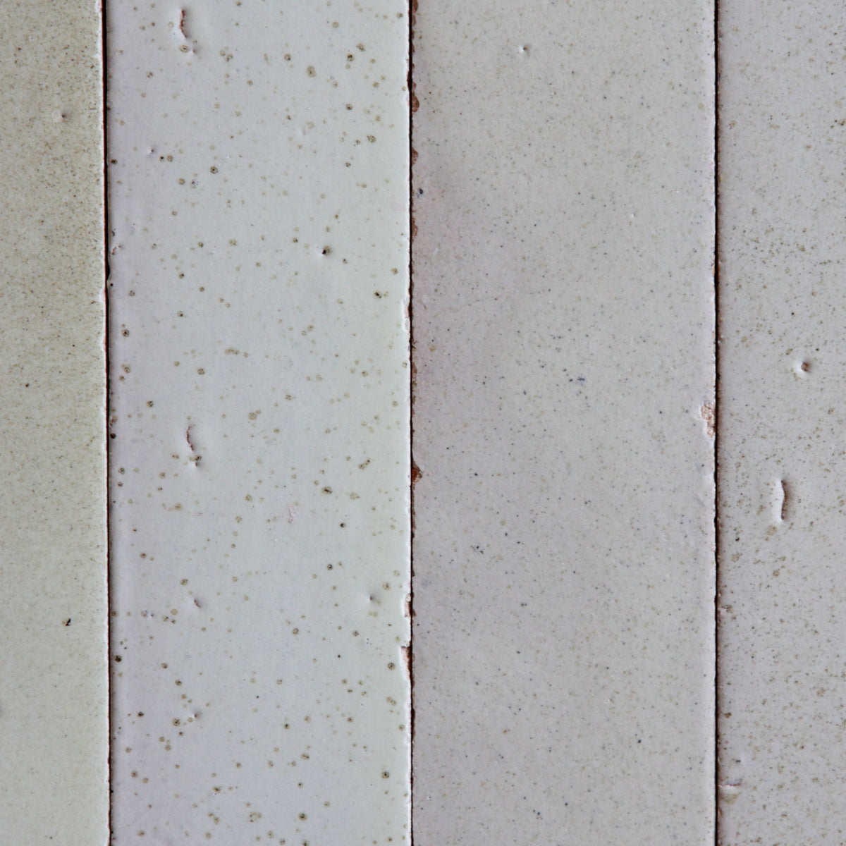Tierra Linear Singe by Tiles of Ezra