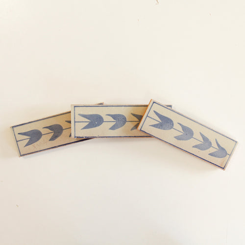 Amano Tulip Azul Border by Tiles of Ezra