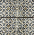Rue des Rosiers 8 by Tabarka Studio